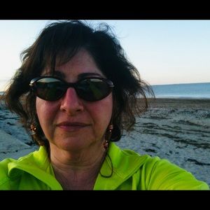 Meet your Posher, Eileen